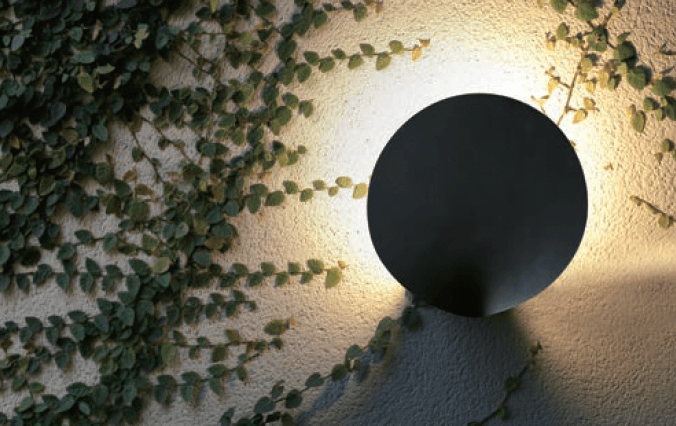 セキスイデザインワークスの「ガーデンライト ファロ バルセロナ ロータス」