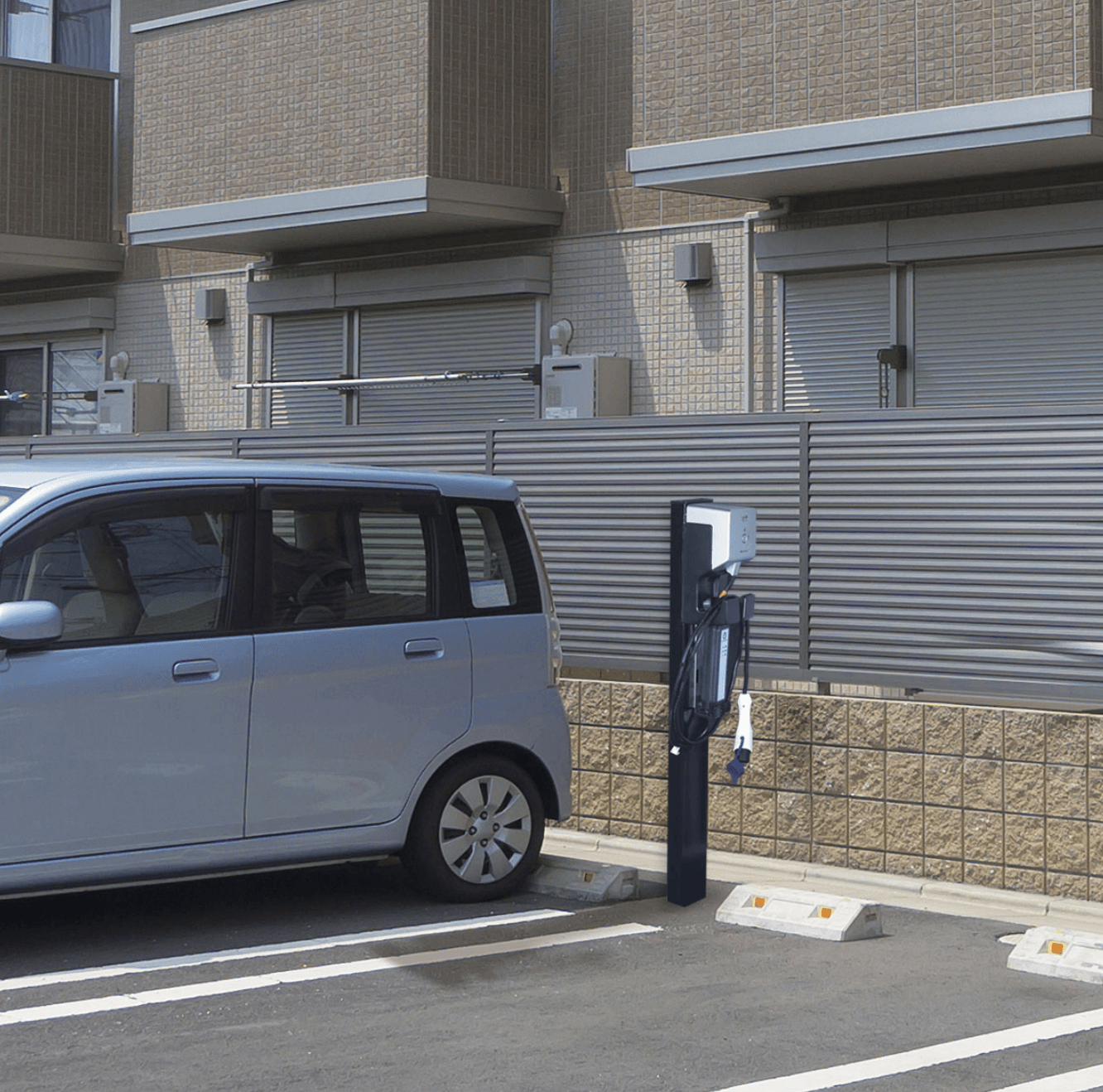 ギャザーの「EV コンポール」