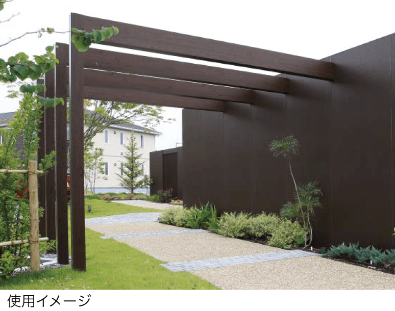 タカショーの「ホームヤードルーフ®システム フレーム 壁付仕様」