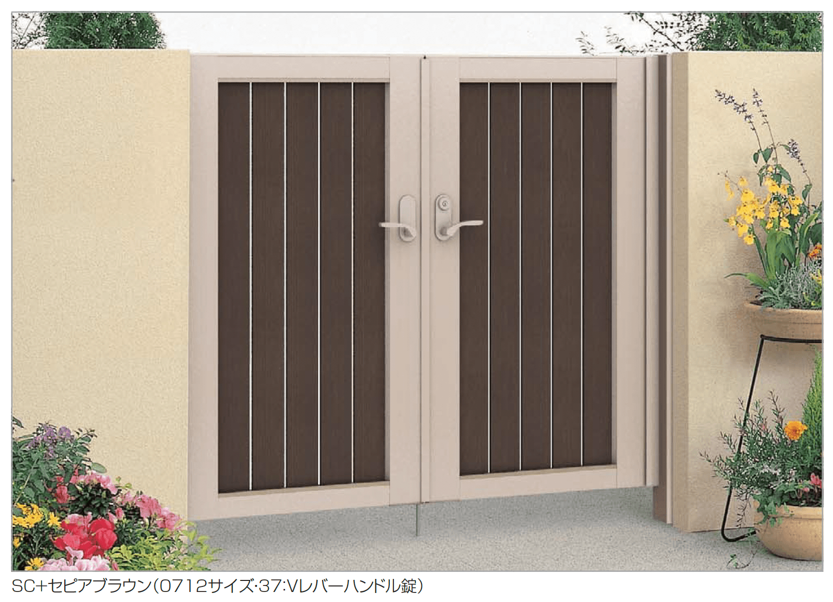 四国化成の「クレディ門扉12型」