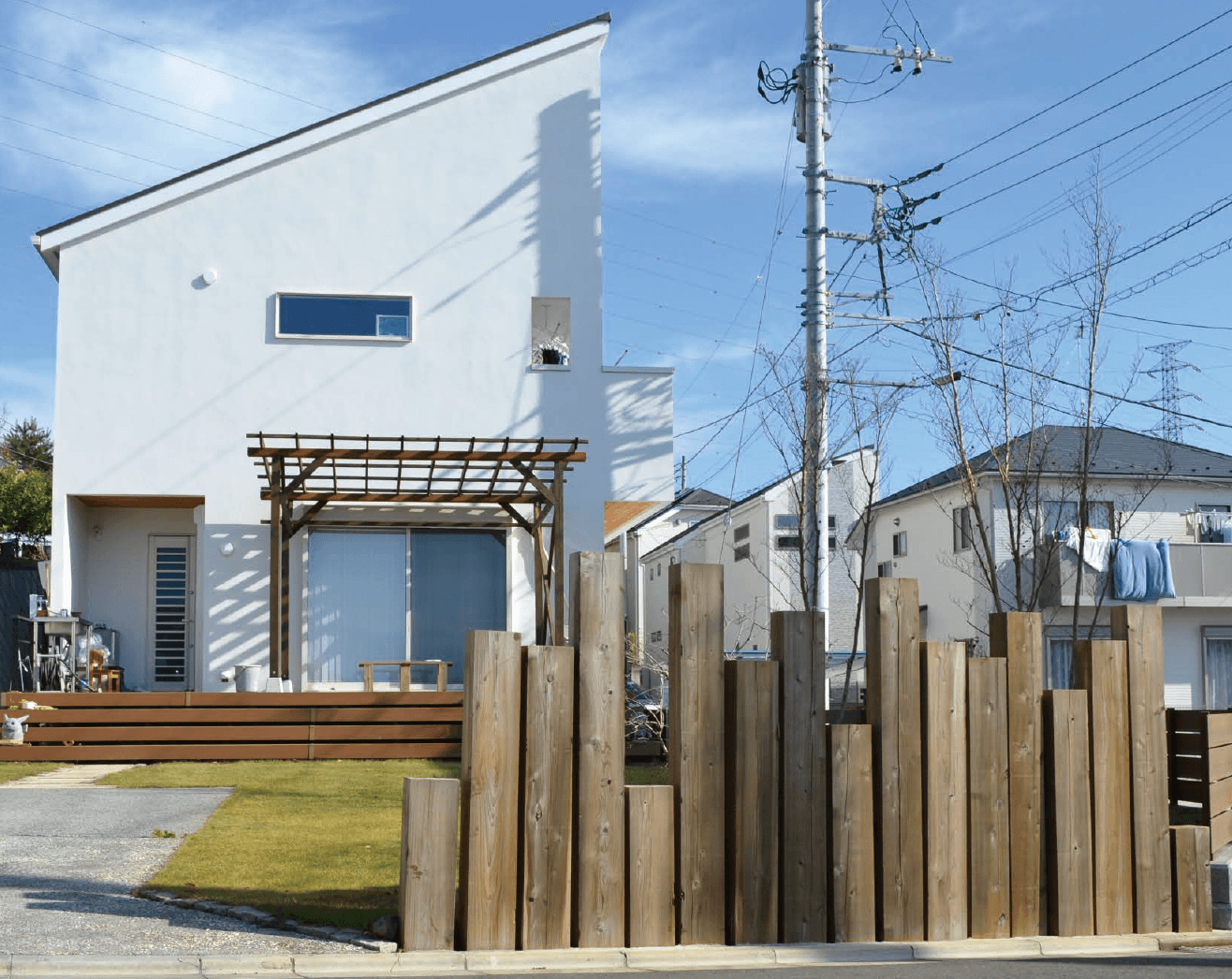 エスビックの「エクステリア・エコウッド【2024年版】」