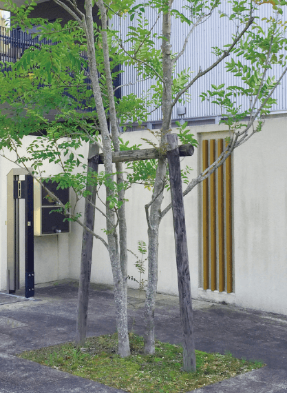 タカショーの「公共工事用杭」