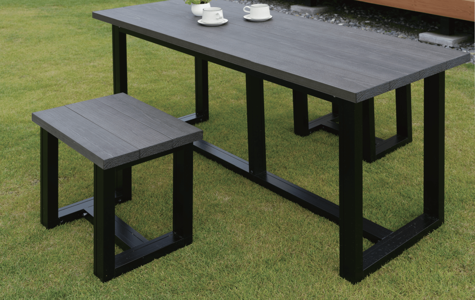 MINOの「アウトドアテーブル」