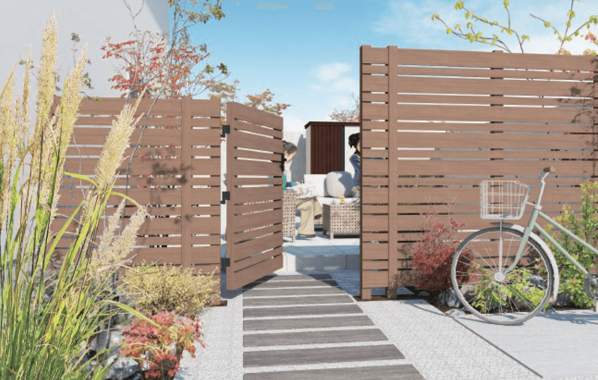 ディーズガーデンの「ベータウッド門扉」