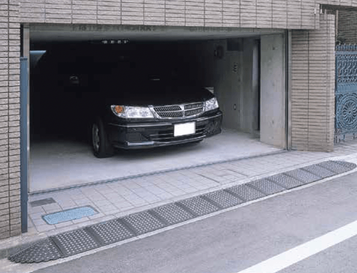 ゆとりの「キャスコーナーM級・H級/アルミスロープ」