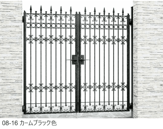 YKK APの「シャローネ 門扉 EB03型 剣先」