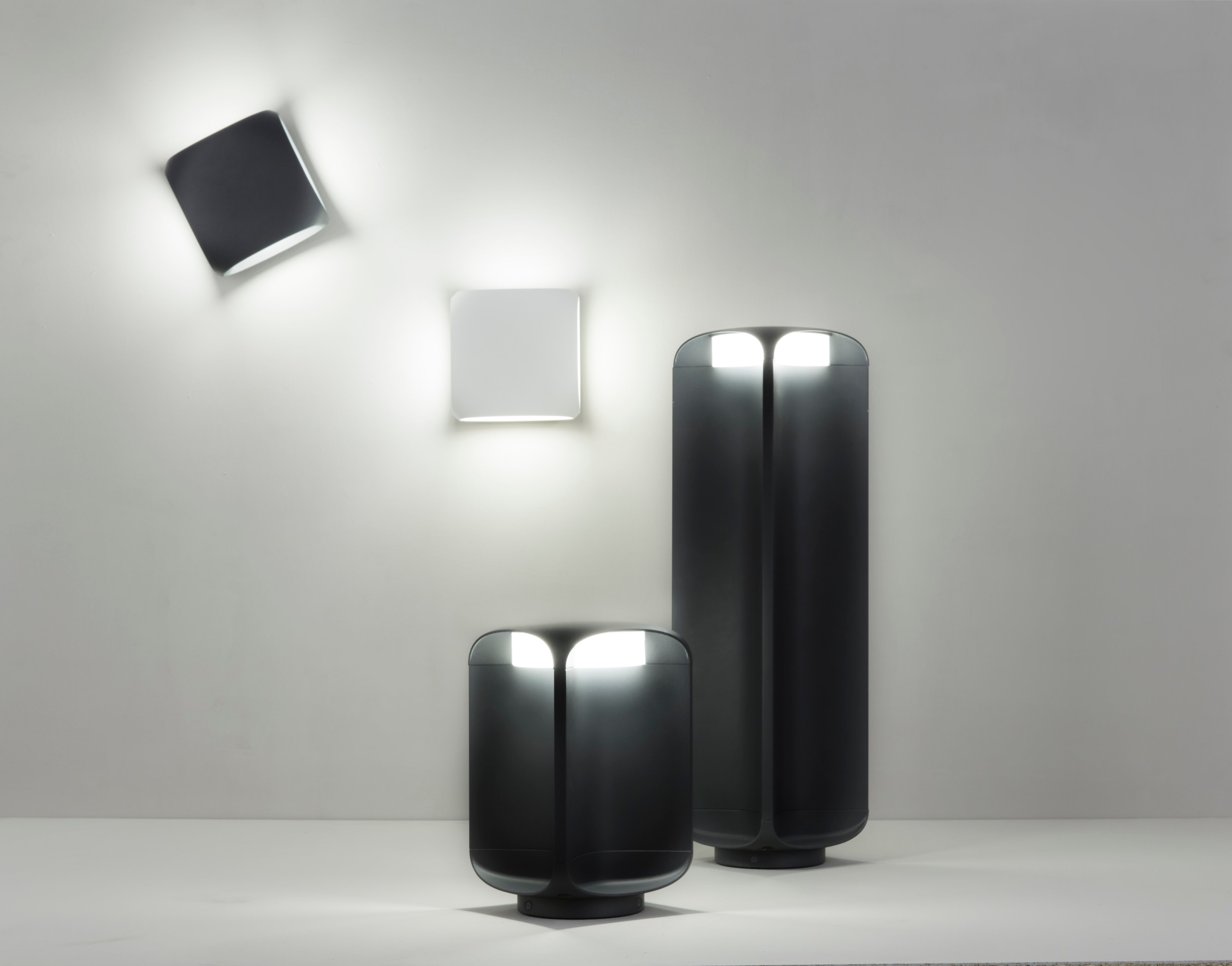 セキスイデザインワークスの「ガーデンライト ファロ バルセロナ ブーオー」