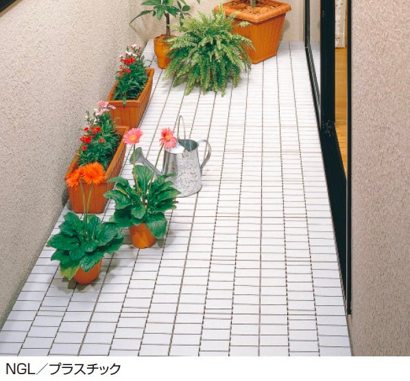 三協アルミの「床化粧材(プラスチック)【2024年版】」