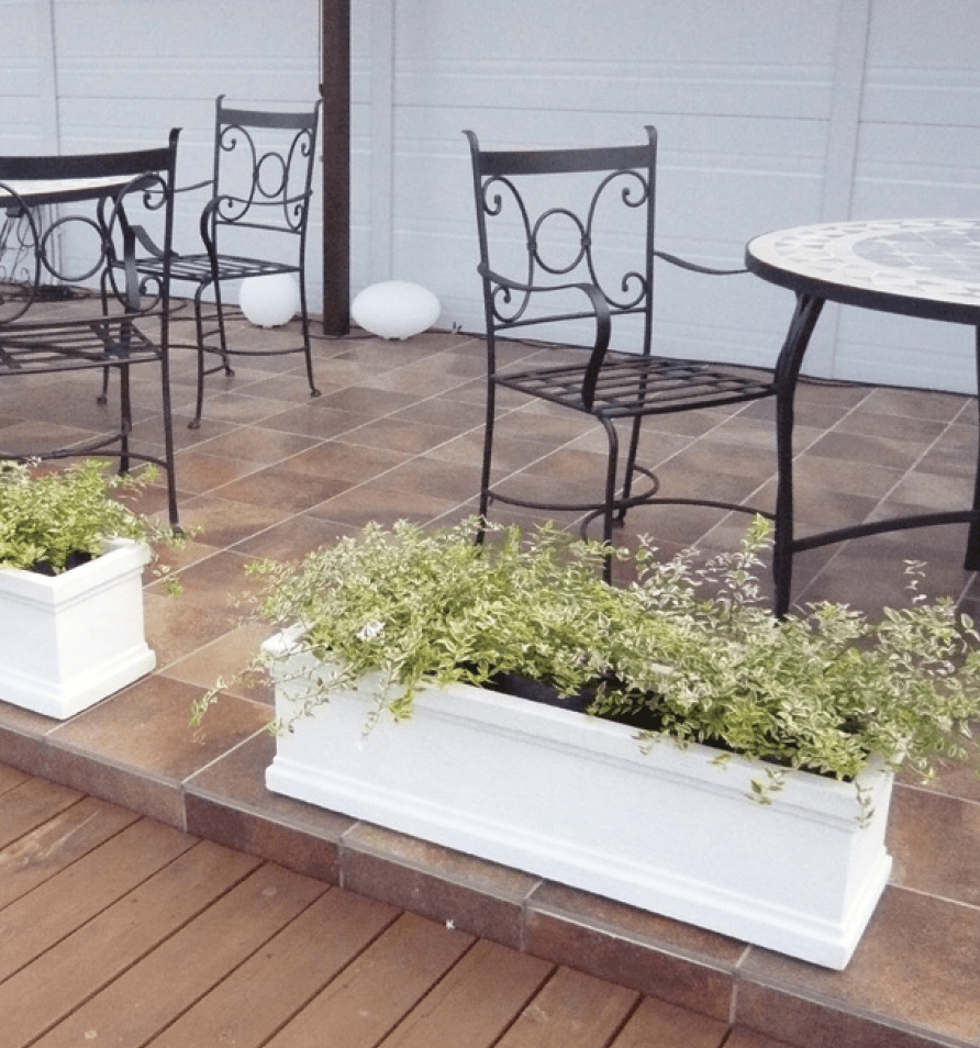 ゆとりの「ガーデンポット FRP軽量プランター【2024年版】」