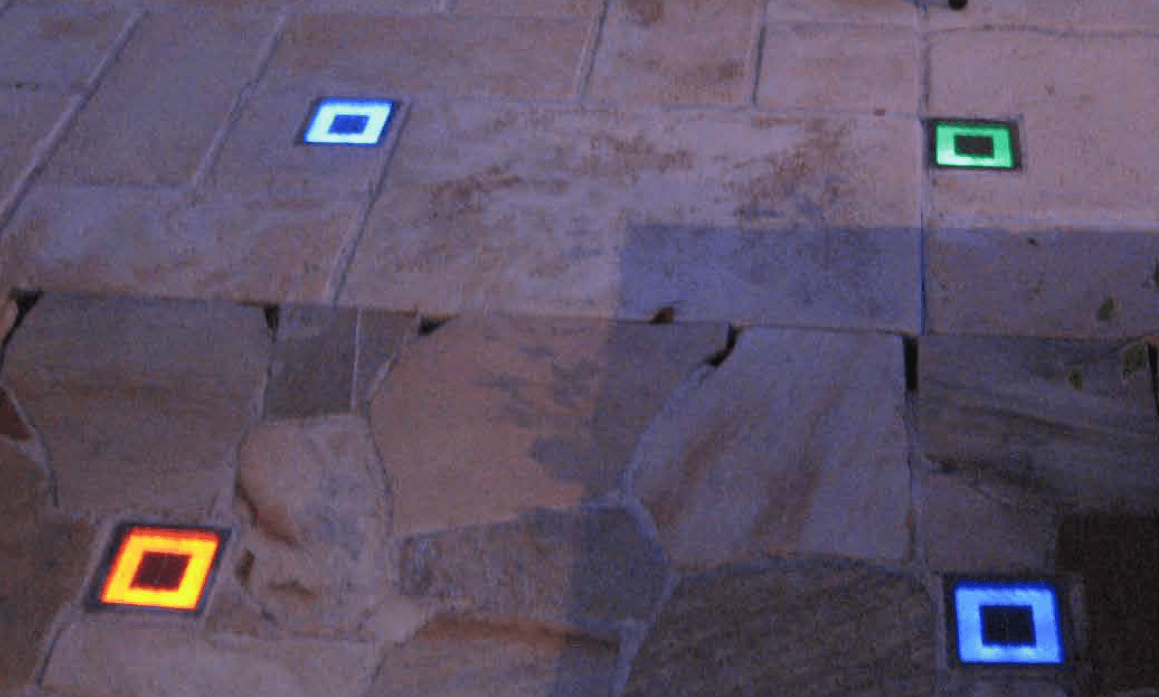 ゆとりの「タイルドライト ソーラー【2023年版】」