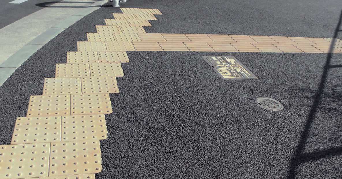 マツオコーポレーションの「誘導・警告用平板【2024年版】」