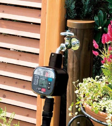 アイランドの「自動灌水システム」