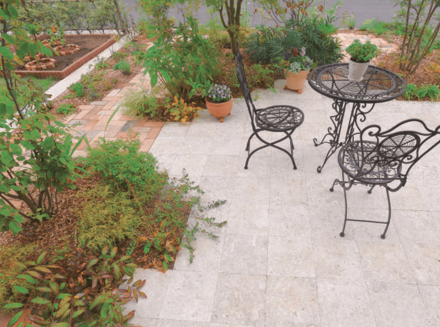 エスビックの「マルベラ・ペイブ【2025年版】【廃番】」