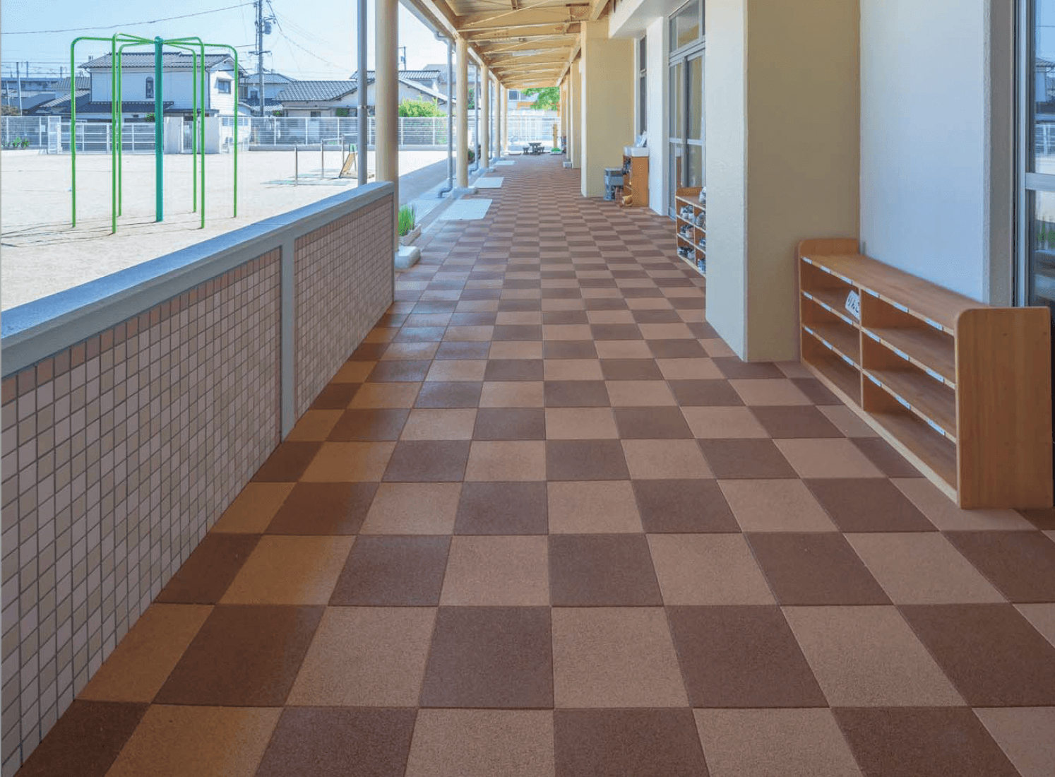 四国化成の「チップロード(タイルタイプ)」