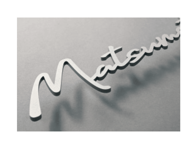 三協アルミの「切り文字(ステンレス)」