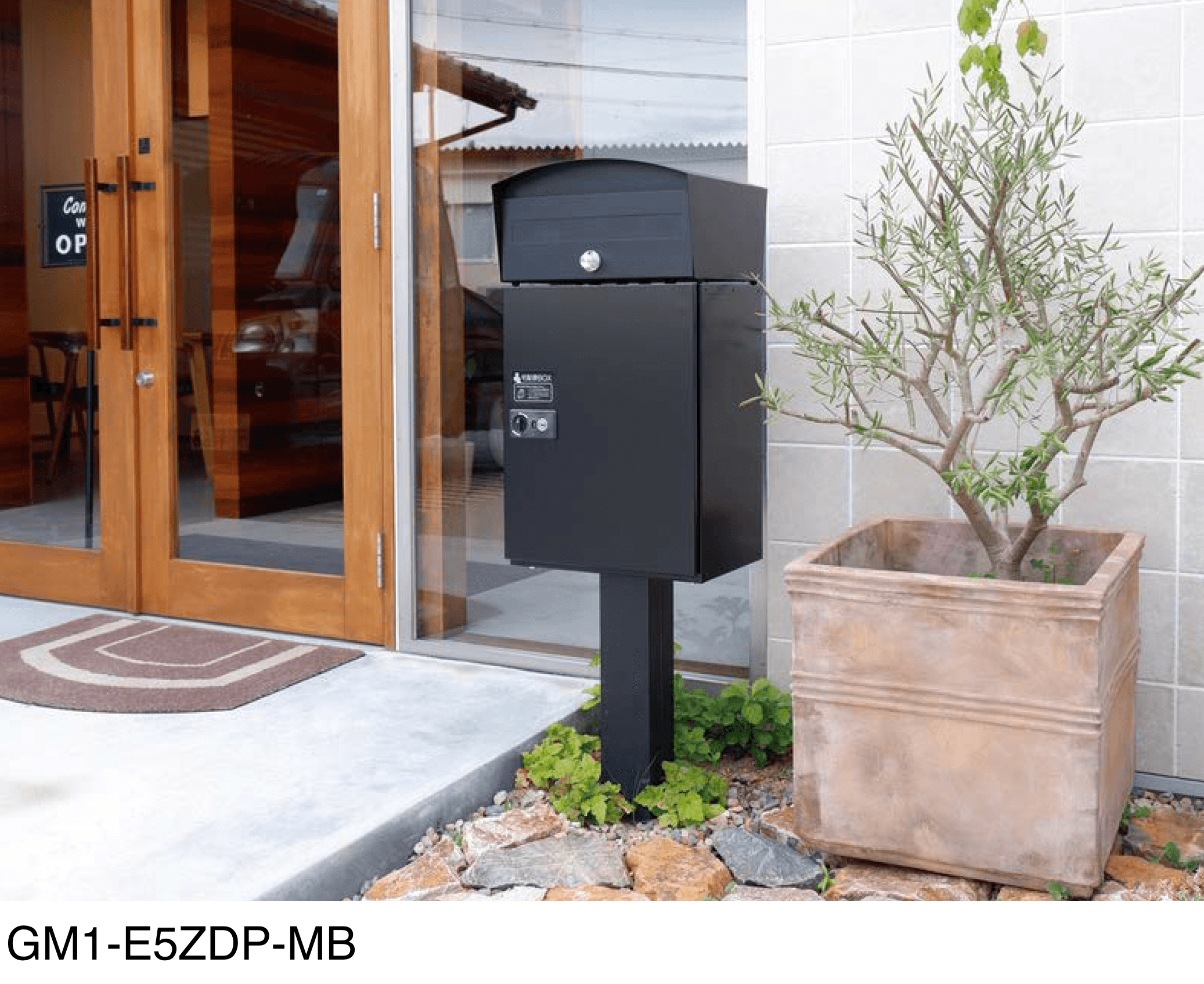 オンリーワンクラブの「マカロン+デポ」