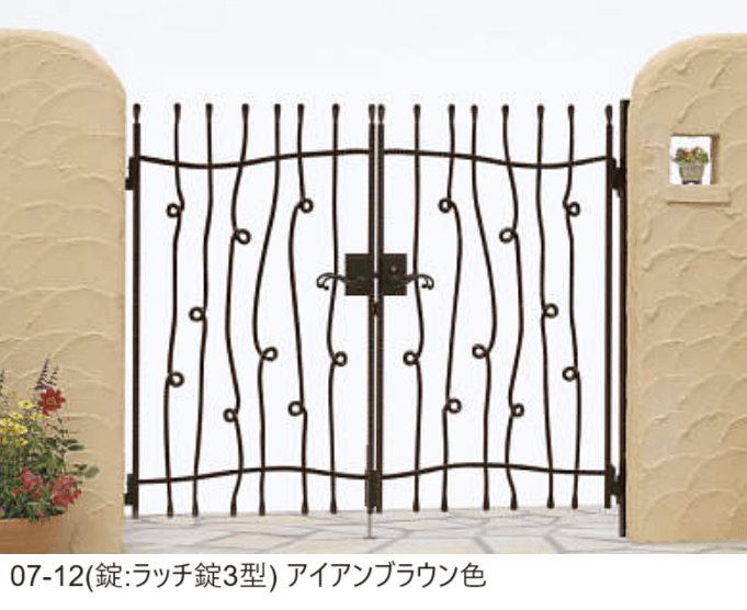 YKK APの「トラディシオン 門扉9型【2024年版】」のサブ画像1