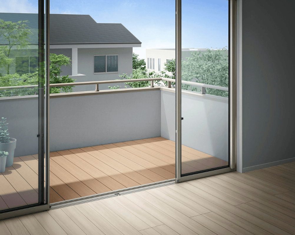 LIXILの「レストステージ ベランダ仕様」