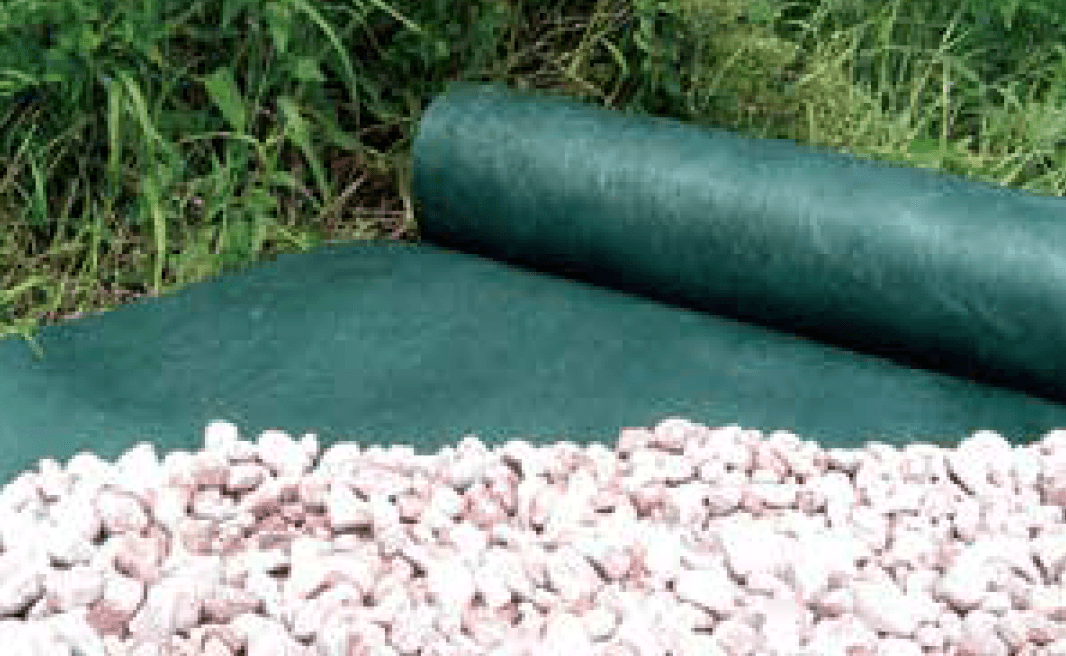 Bullsの「防草・砂利下シート」