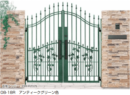 YKK APの「シャローネ 門扉 EA09型」