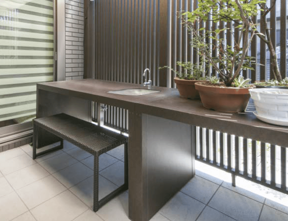 タカショーの「アートボード テーブル/シンク ワイド」