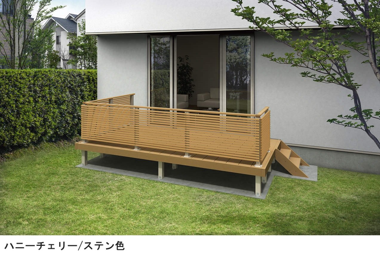 YKK APの「ルシアス デッキフェンスA03型【2024年版】」