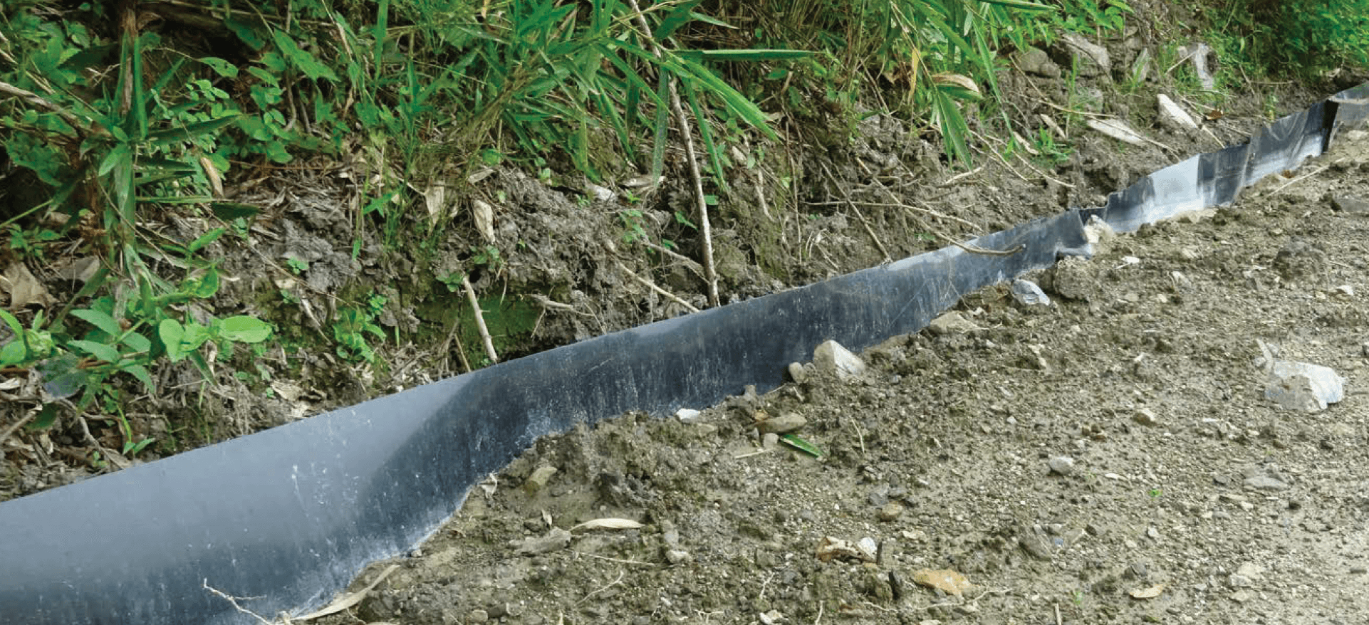 オンリーワンクラブの「防根・防竹シート シャットウォール」