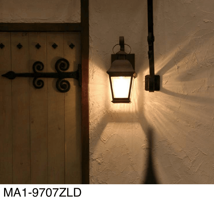 オンリーワンクラブの「ウォールマウントライト クラシック」