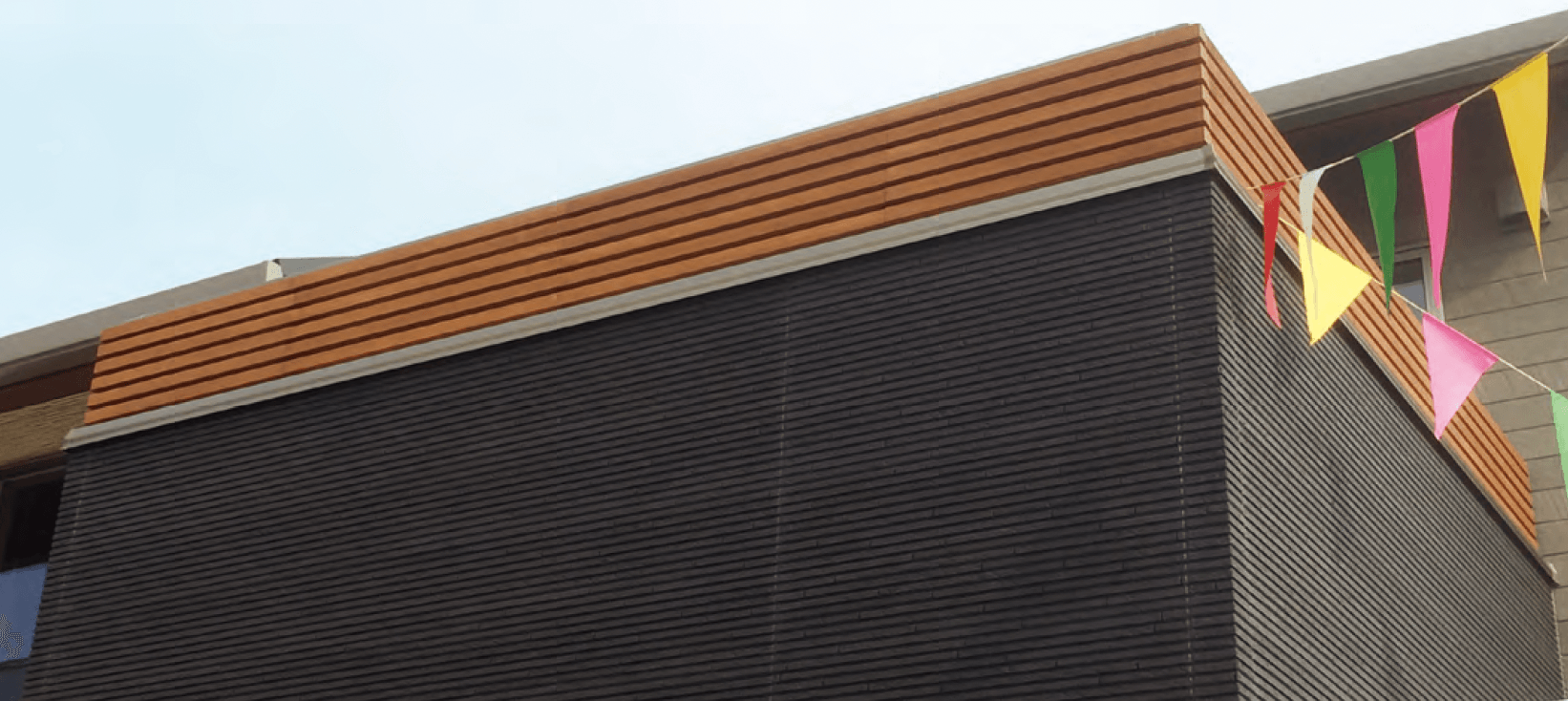 MINOの「笠木付彩木横格子手摺H400タイプ【2024年版】」