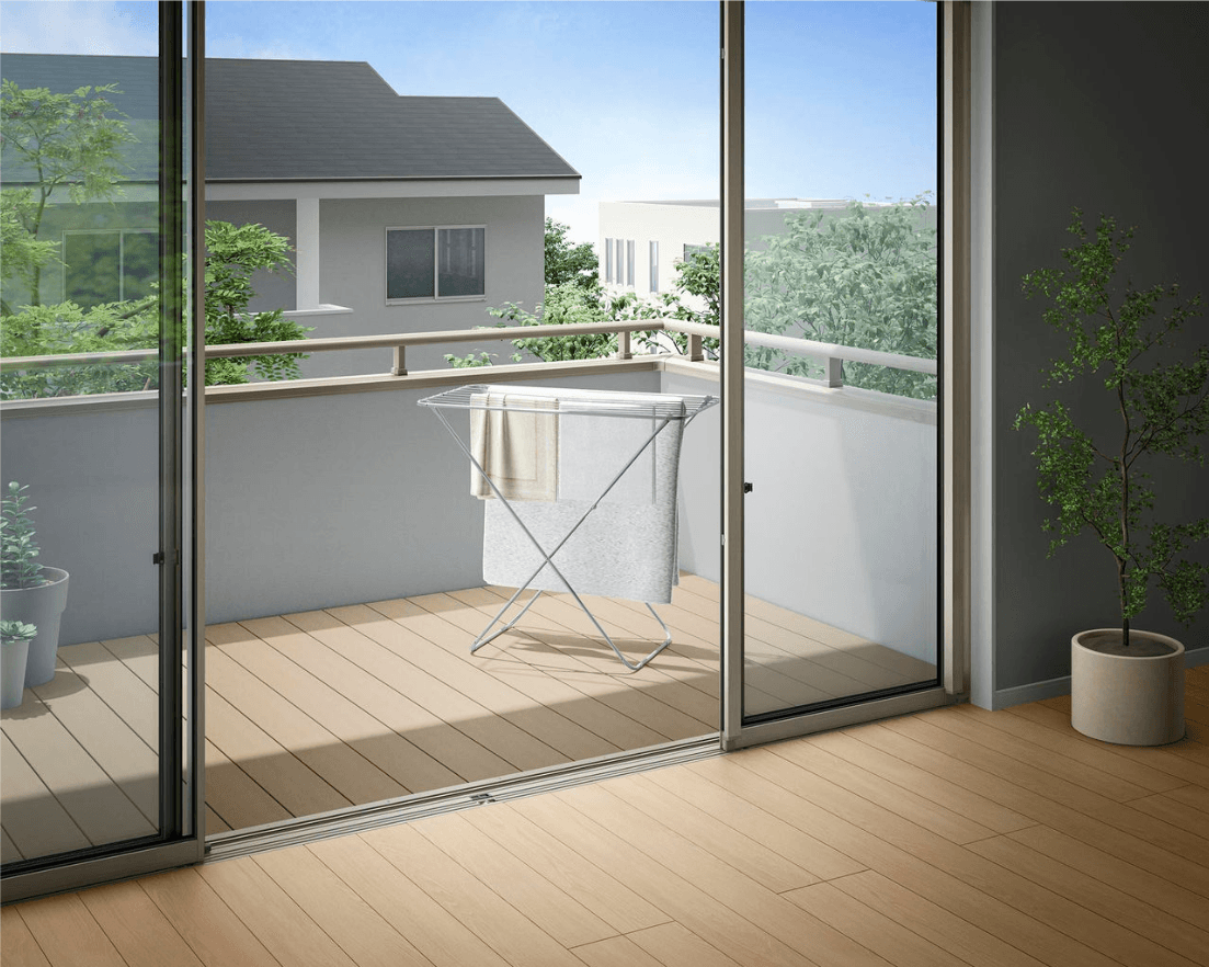 LIXILの「樹ら楽ステージ ベランダ仕様」