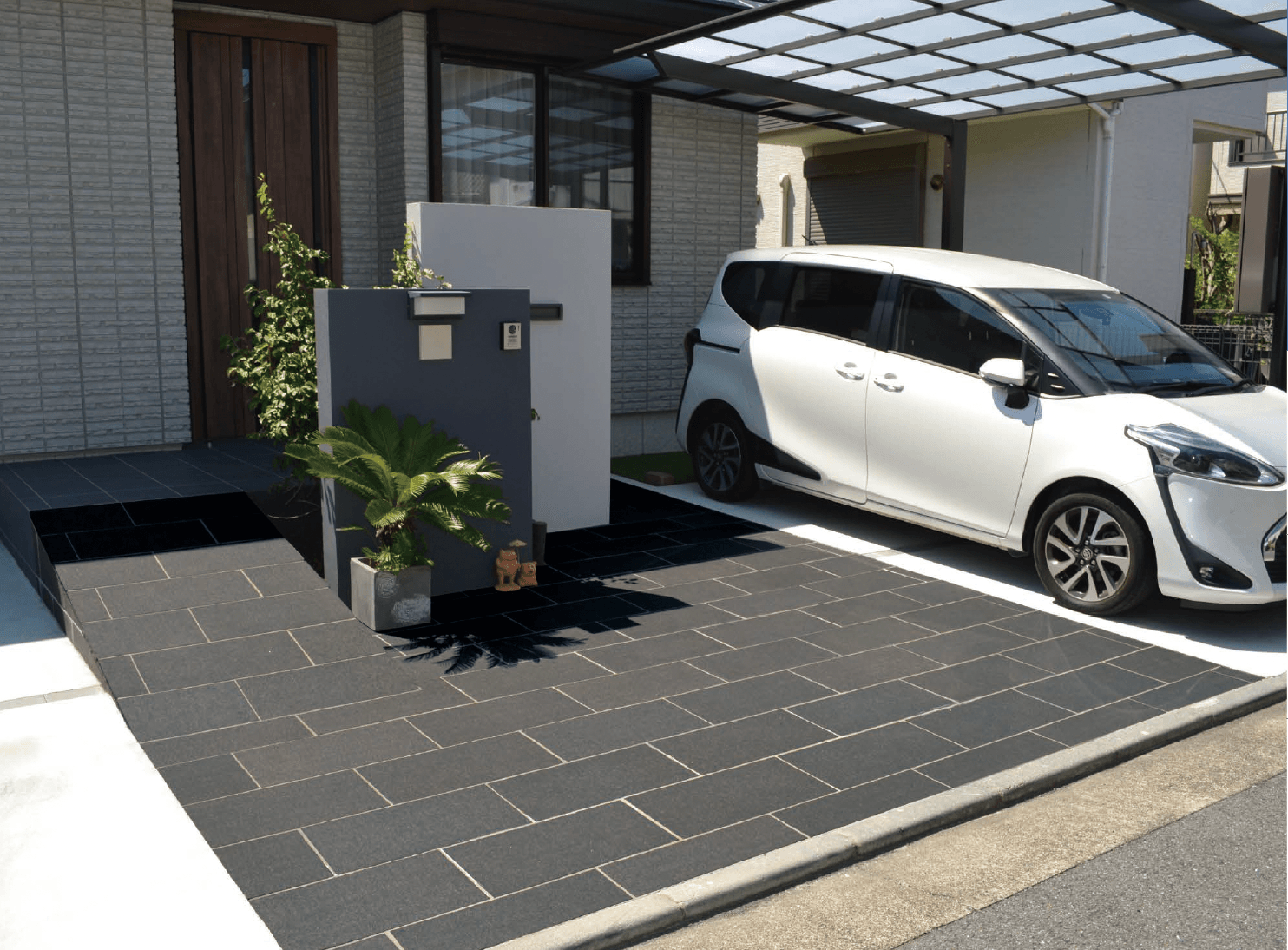 エスビックの「ソレアード 方形【2024年版】」