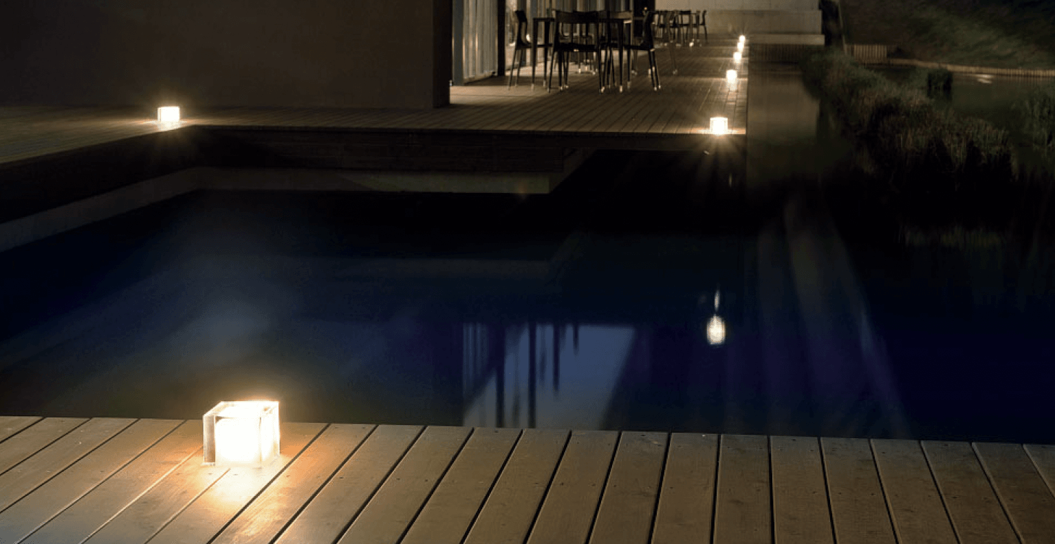 ギャザーの「ブラケットライト(ガラス製)」