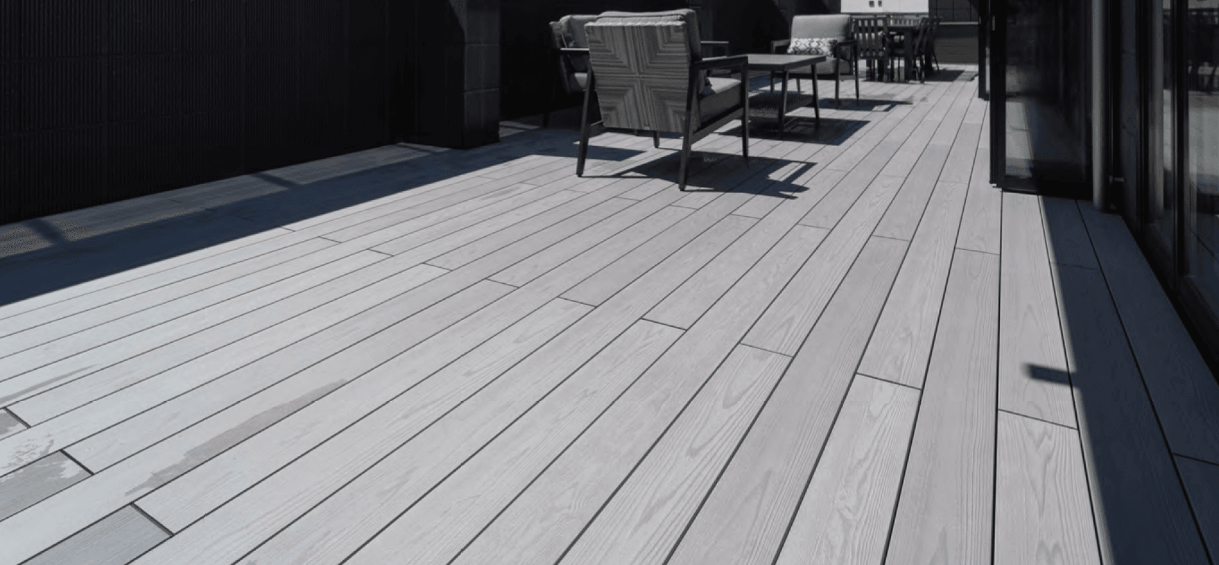 MINOの「彩木ルーフデッキ DR」