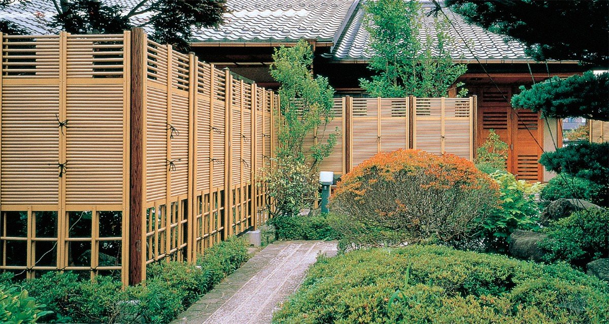 LIXILの「京香・デザイン御簾垣(みすがき)ユニット型2型」のサブ画像1