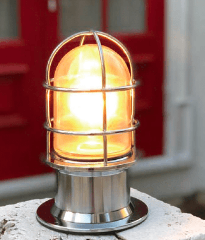 セキスイデザインワークスの「マリンランプ デッキライト」