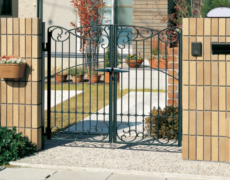 三協アルミの「キャスリート8型【2023年版】」