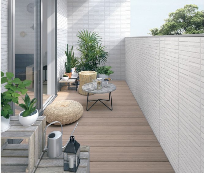 三協アルミの「躯体バルコニーデッキ ひとと木2・ひとと木キュアーズ(たて張り/横張り)【2023年版】」