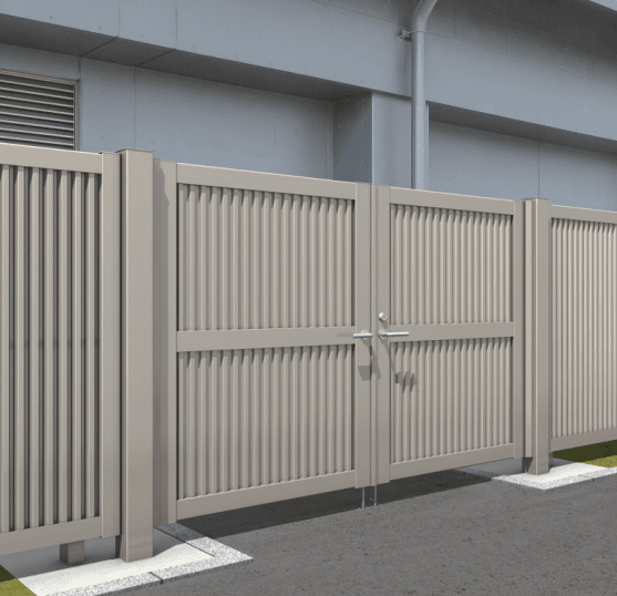 三協アルミの「フレランドN2型 たて目隠しタイプ シリンダー錠仕様 【2022年版】」