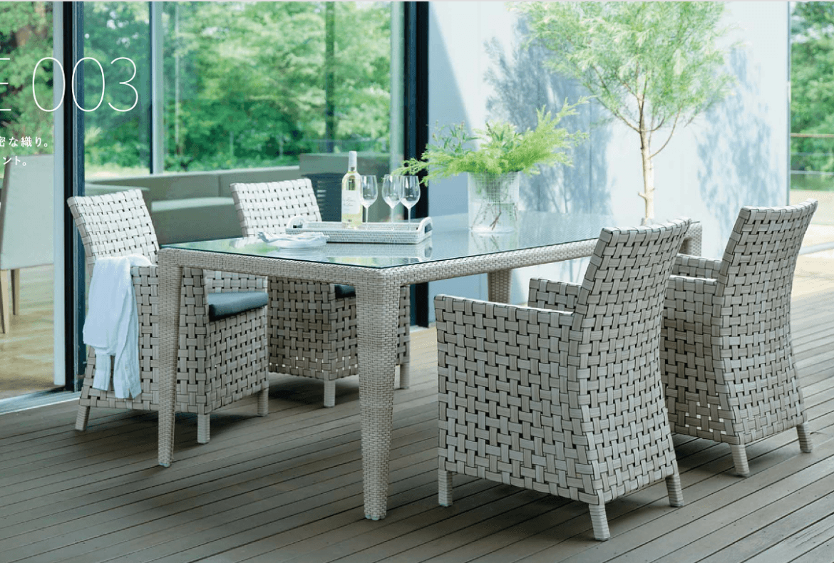LIXILの「ガーデンファニチャー TYPE 003」
