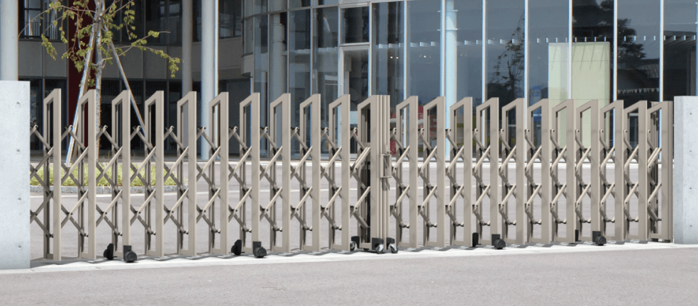 三協アルミの「アルテンダAN型 キャスタータイプ(固定式直進型) 【2022年版】」のサブ画像1