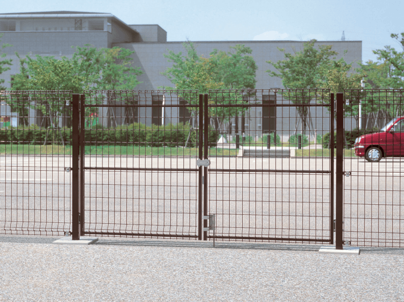 三協アルミの「ユメッシュG型門扉 【2022年版】」