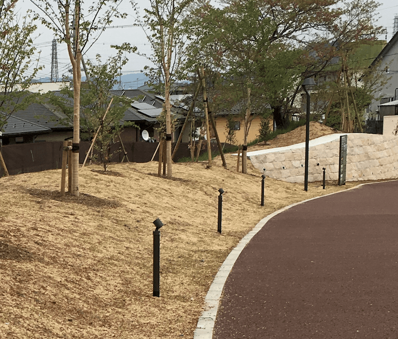 LIXILの「スタンドスポットライト【2022年版】」のサブ画像2