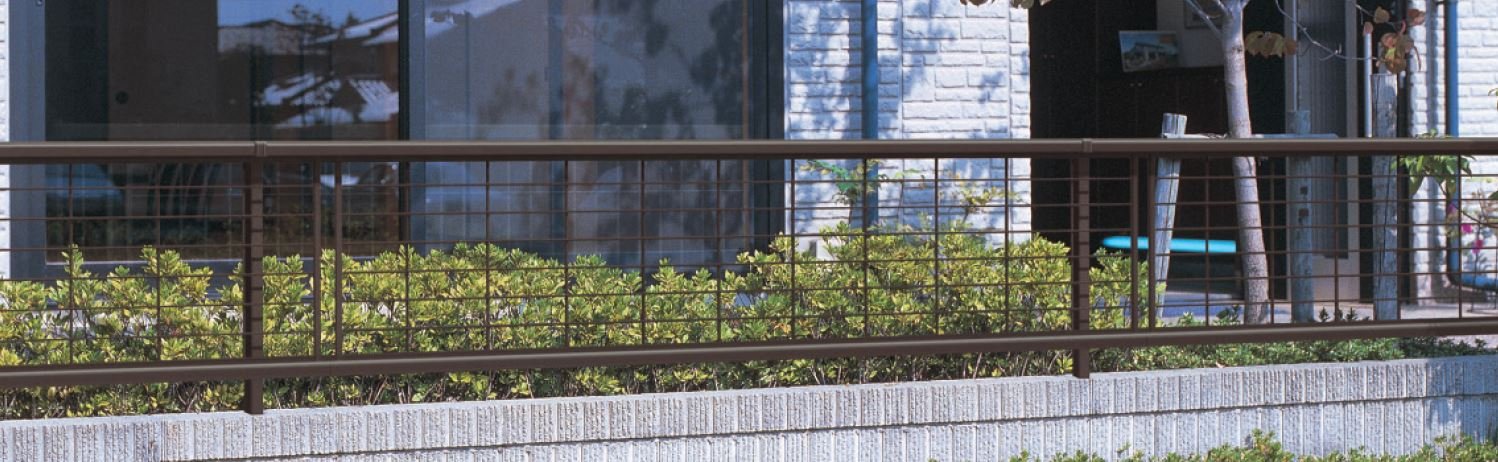 三協アルミの「ニュータウンリード3型【2022年版】」