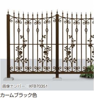 YKK APの「シャローネ フェンスEM03型 【2022年版】」