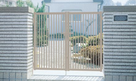 三協アルミの「末広2型【2022年版】」