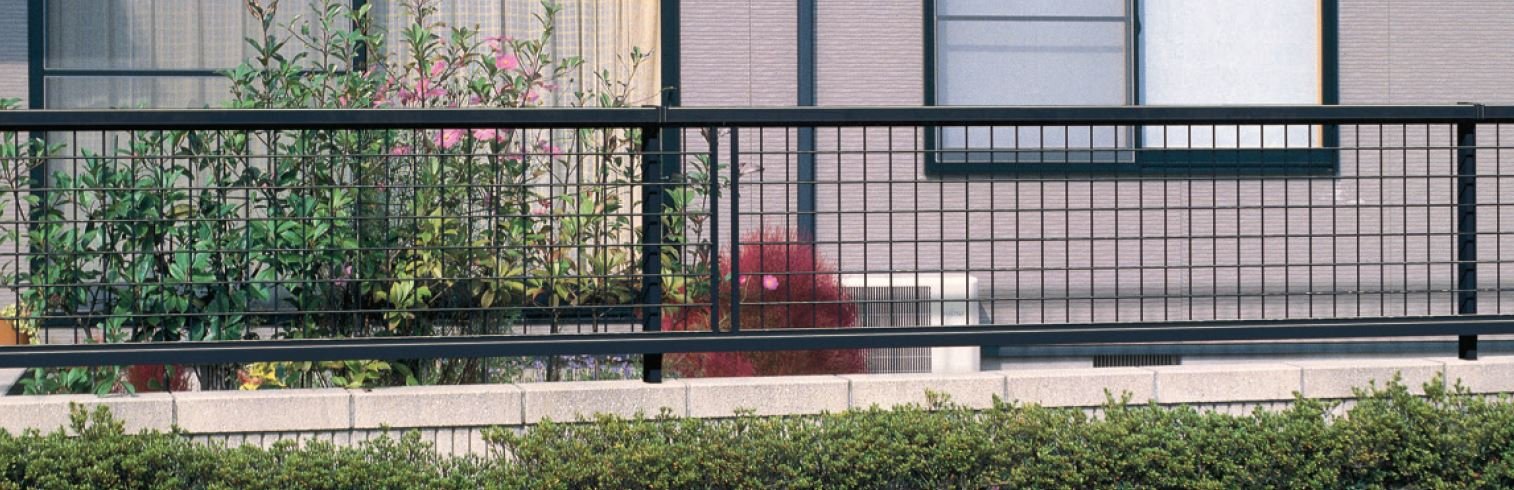 三協アルミの「ニュータウンリード2型【2022年版】」