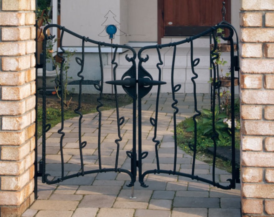 三協アルミの「プロヴァンス7型」