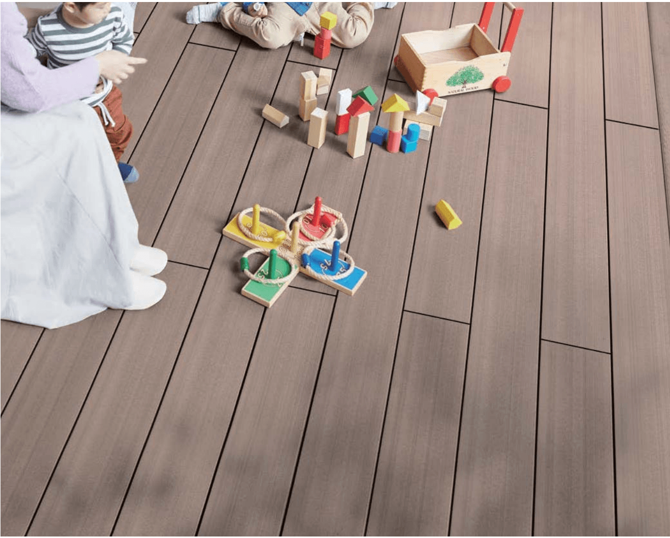 LIXILの「デッキDC」