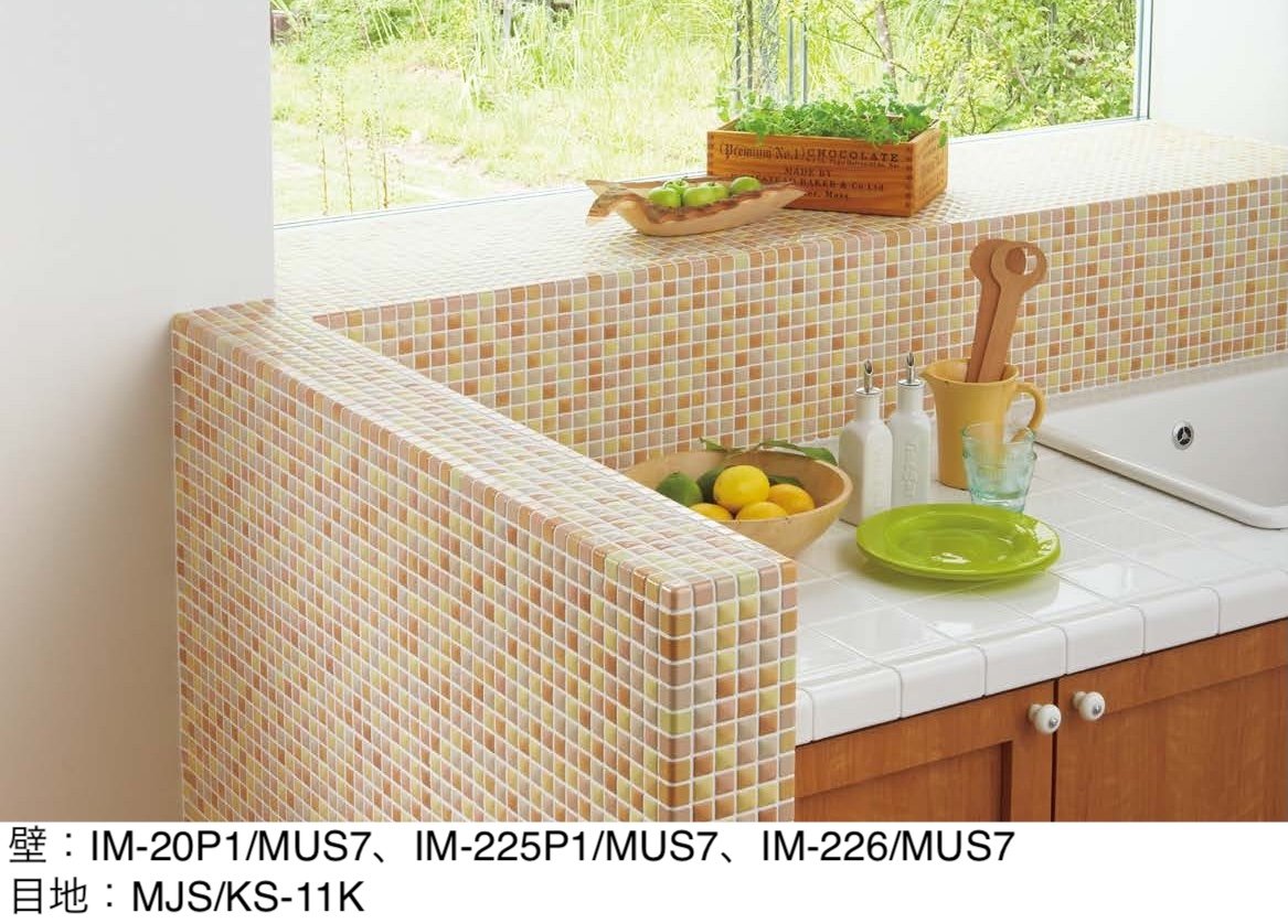 LIXILの「インテリアモザイク ムージャン」