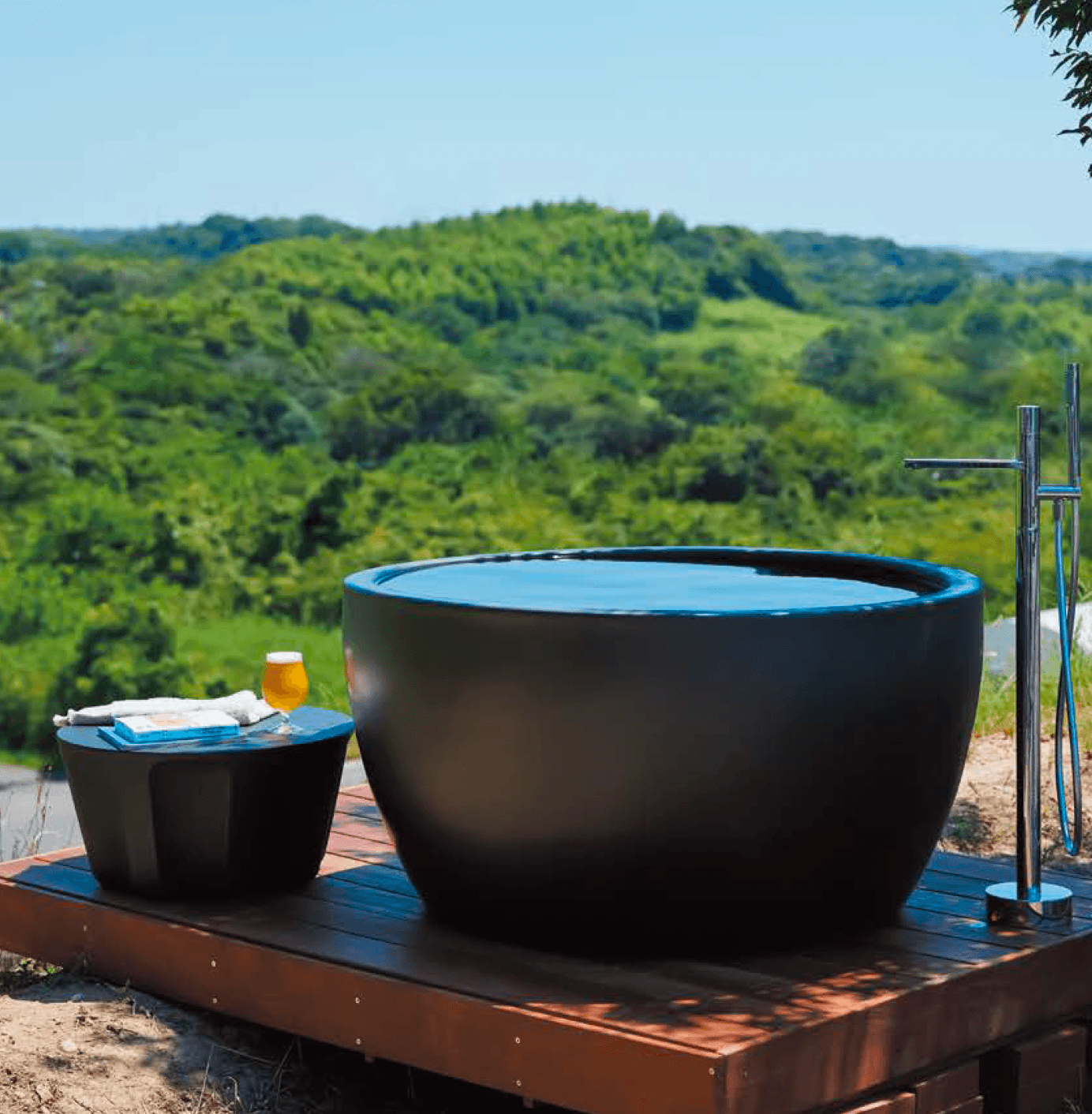 オンリーワンクラブの「景 磁器浴槽」